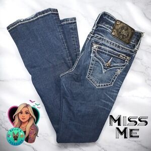 Miss Me Jeans Women's 28 Booty Bling Flap Pocket Rhinestone Boot Cut‎ Y2K Flare